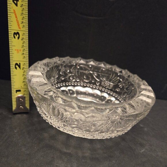 VINTAGE CRYSTAL DISH/ASHTRY - Picture 5 of 6